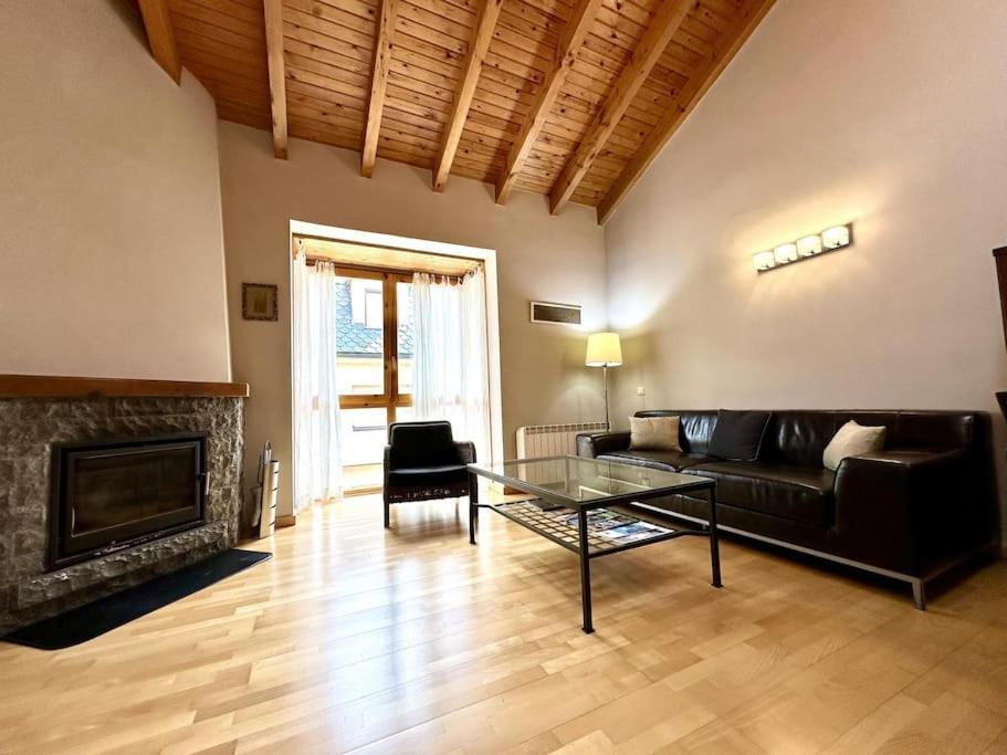 Lludriga, Alojamiento En Martinet, Puigcerda Exterior foto